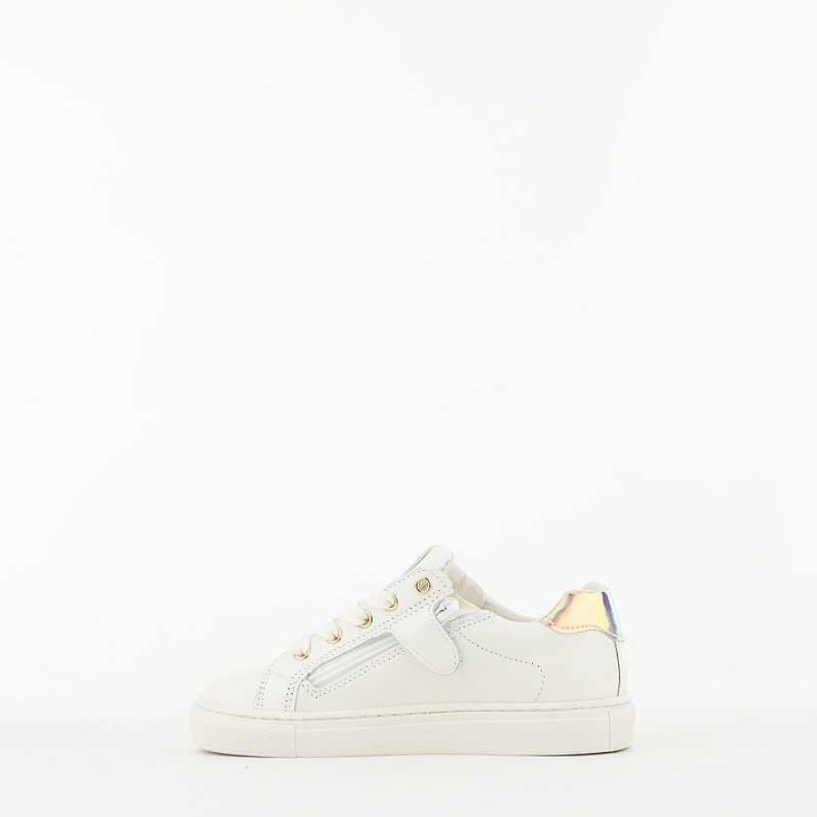 Little David Sneaker, Wit