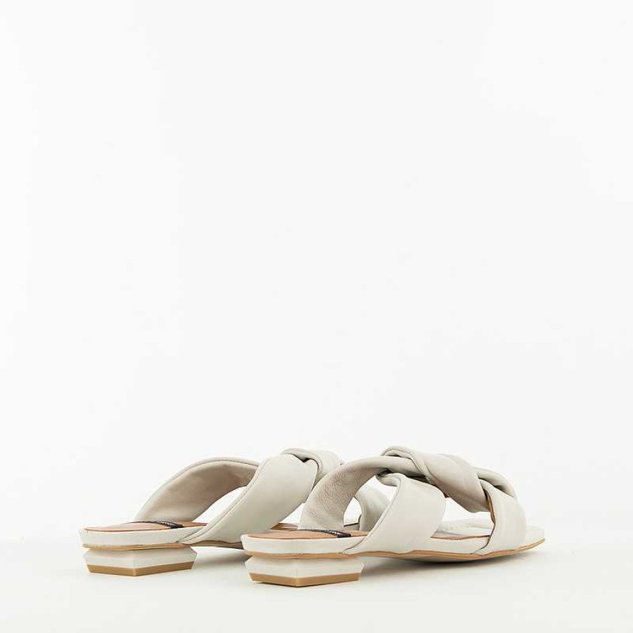 Angel Alarcon Slipper, Beige