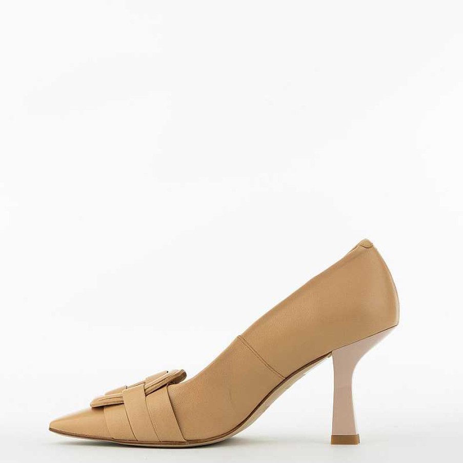 Zinda Pump, Cognac