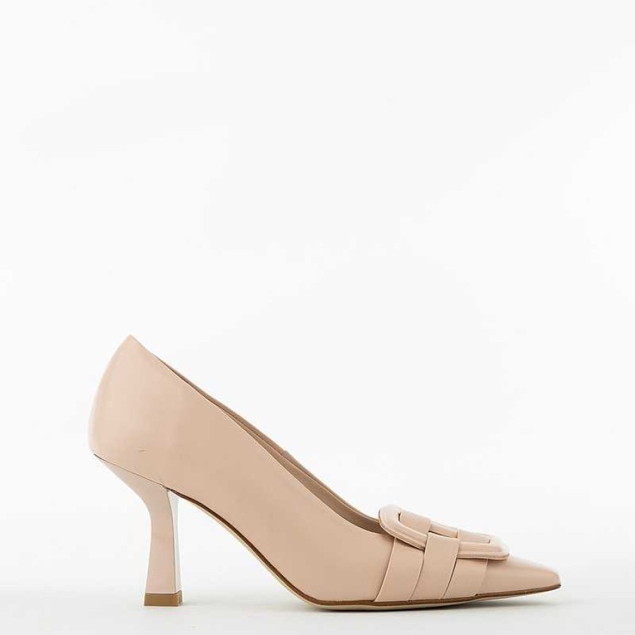 Zinda Pump, Beige