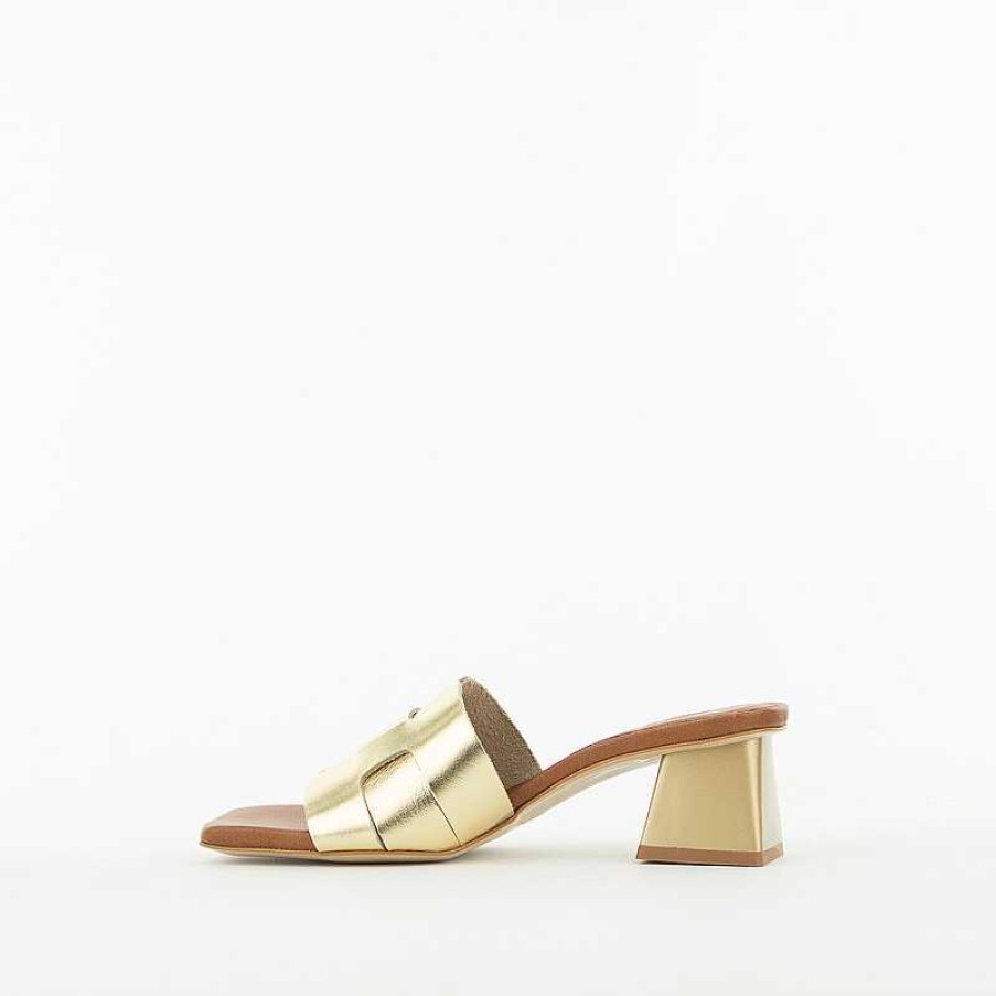 Oh My Sandals Slipper, Cognac