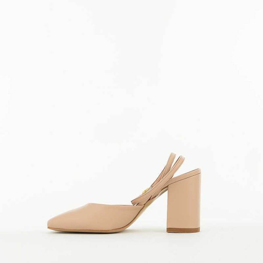 Buffalini Pump, Beige